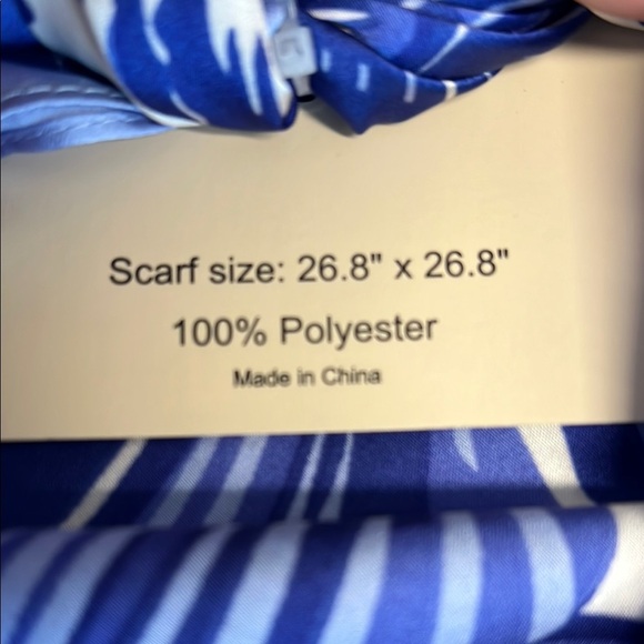 Piper K Blue & White 💙🤍 Scarf - Picture 6 of 6